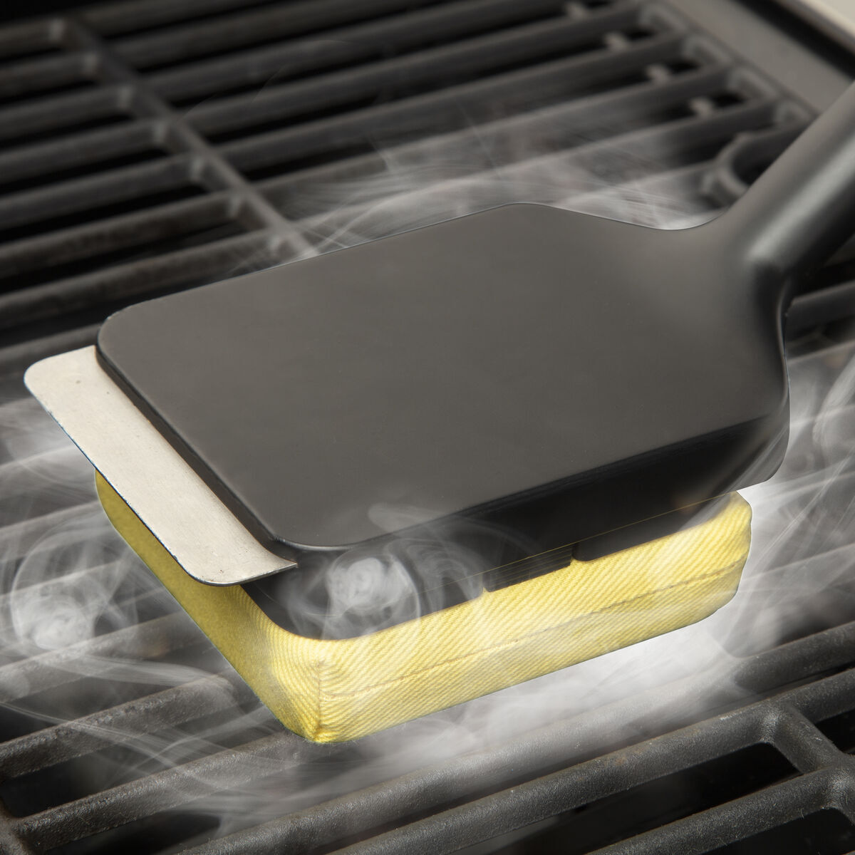 Cuisinart Grill Renew Steam Cleaner Brush - Image 2